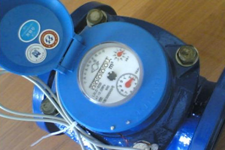 一種密封性好、不易滲水的光電直讀遠傳水表